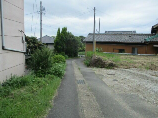 西尾市吉良町八幡川田、土地の外観画像です