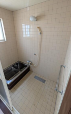 西尾市中畑町、中古一戸建ての風呂画像です