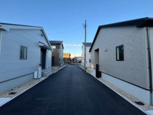 西尾市西浅井町、新築一戸建ての外観画像です