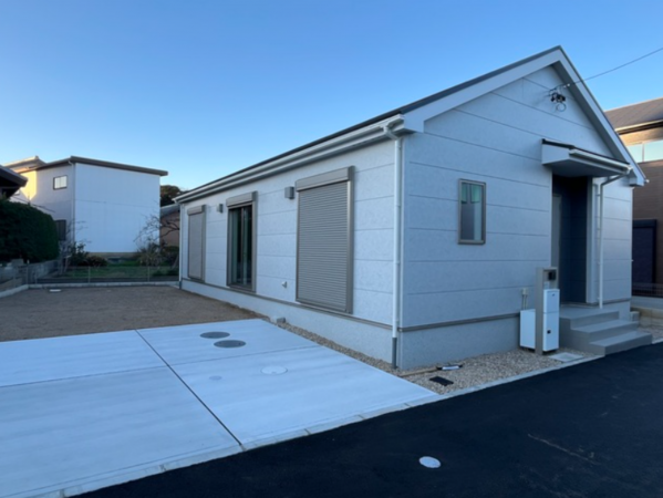 西尾市西浅井町、新築一戸建ての外観画像です