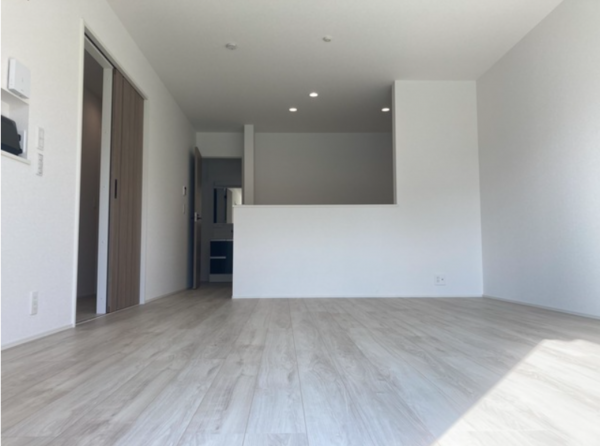 西尾市西幡豆町、新築一戸建ての居間画像です