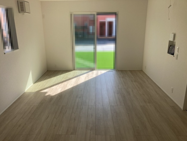 西尾市西幡豆町、新築一戸建ての居間画像です