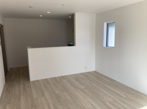 西尾市西幡豆町、新築一戸建ての居間画像です