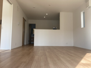 西尾市西幡豆町、新築一戸建ての内装画像です