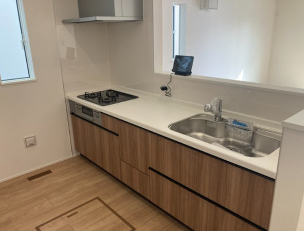 西尾市西幡豆町、新築一戸建てのキッチン画像です