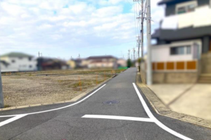 西尾市平坂町、土地の外観画像です