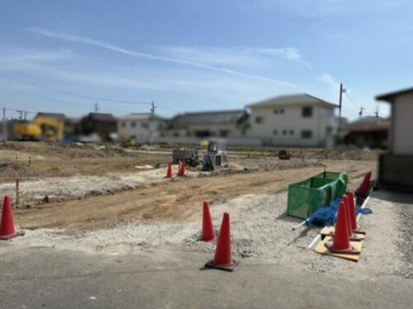 西尾市平坂町、土地の画像です