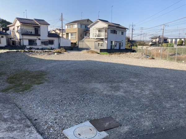 加古川市野口町野口、土地の前面道路を含む現地写真画像です