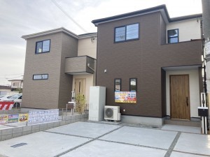 加古川市別府町新野辺北町、新築一戸建ての画像です