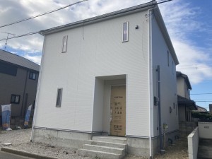 加古川市米田町平津、新築一戸建ての外観画像です