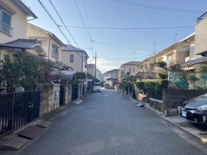 加古川市野口町野口、土地の前面道路を含む現地写真画像です