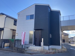 加古川市加古川町中津、中古一戸建ての画像です