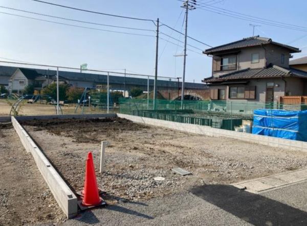加古川市野口町水足、新築一戸建ての画像です