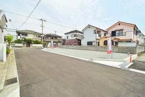 加古川市平岡町一色、土地の画像です