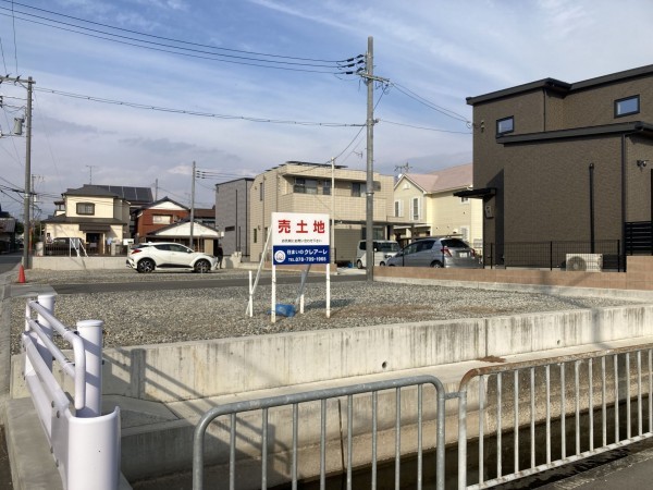 加古川市西神吉町岸、土地の画像です