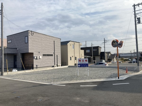 加古川市西神吉町岸、土地の画像です