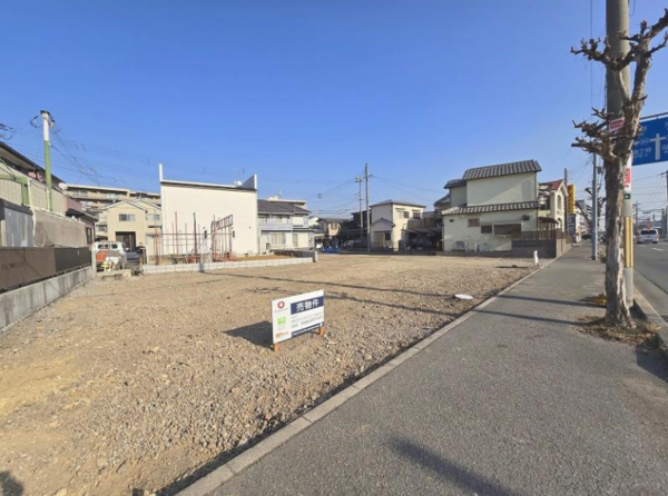 加古川市平岡町一色、土地の画像です