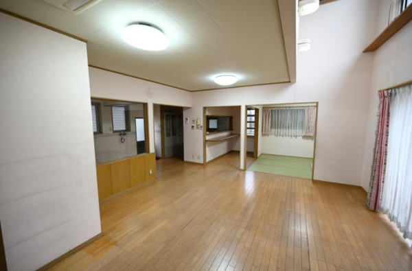 加古川市東神吉町西井ノ口、中古一戸建ての画像です