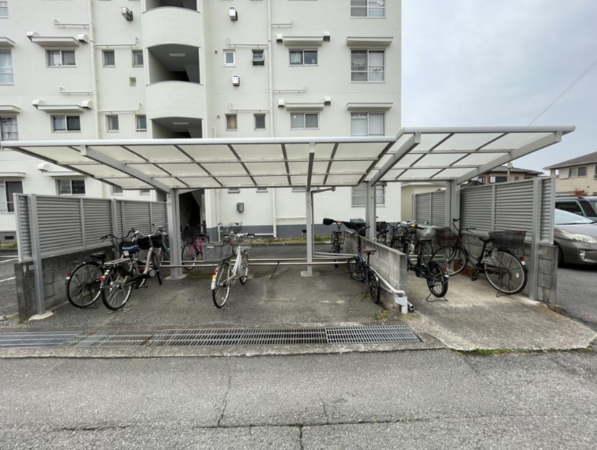 加古川市野口町古大内、マンションの画像です