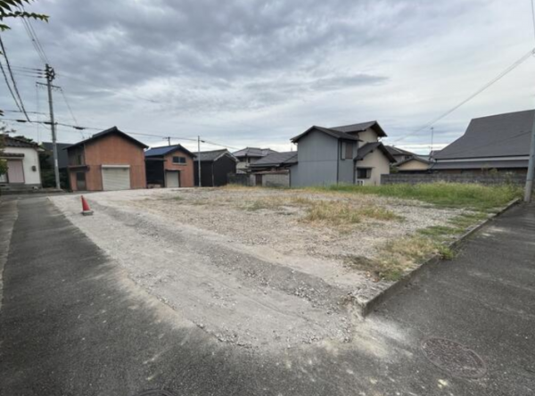 加古川市西神吉町中西、土地の画像です