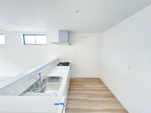 船橋市海神、新築一戸建てのキッチン画像です