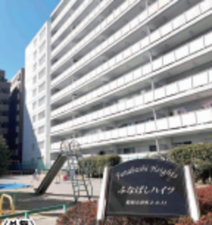 船橋市湊町、マンションの画像です