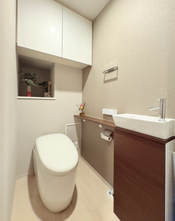 鎌ケ谷市富岡、マンションのトイレ画像です