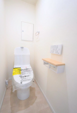 船橋市海神町南、マンションのトイレ画像です