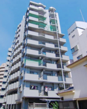 船橋市宮本、マンションの外観画像です
