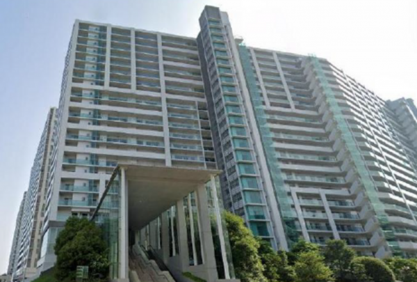 船橋市浜町、マンションの外観画像です