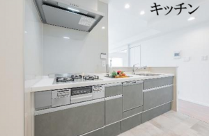 船橋市山手、マンションのキッチン画像です