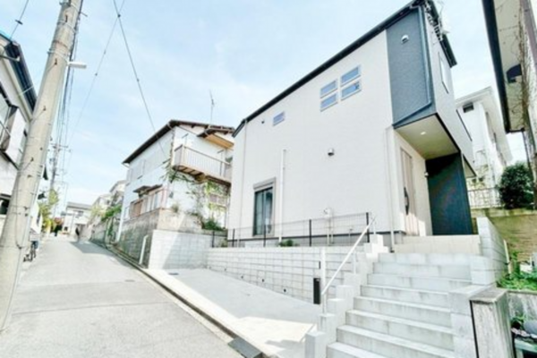船橋市新高根、中古一戸建ての画像です