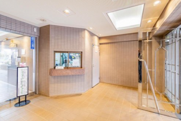 船橋市印内、マンションのエントランス画像です