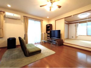 吉川市中央、中古一戸建ての画像です