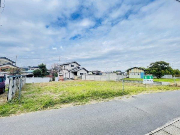 吉川市大字上内川、土地の画像です