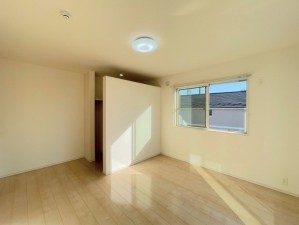 三郷市彦糸、中古一戸建ての画像です