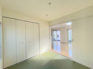 三郷市彦糸、中古一戸建ての画像です