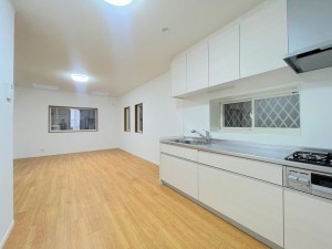 三郷市早稲田、中古一戸建ての画像です