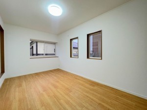 三郷市早稲田、中古一戸建ての画像です
