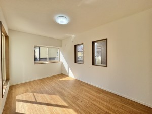 三郷市早稲田、中古一戸建ての画像です