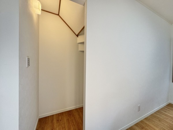 三郷市早稲田、中古一戸建ての画像です