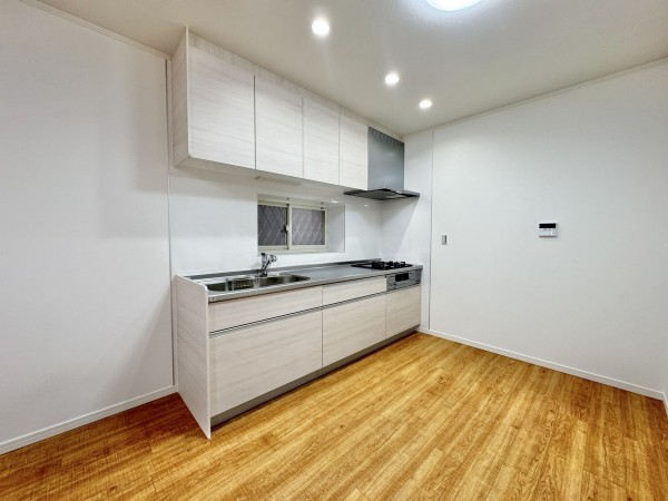 三郷市早稲田、中古一戸建ての画像です