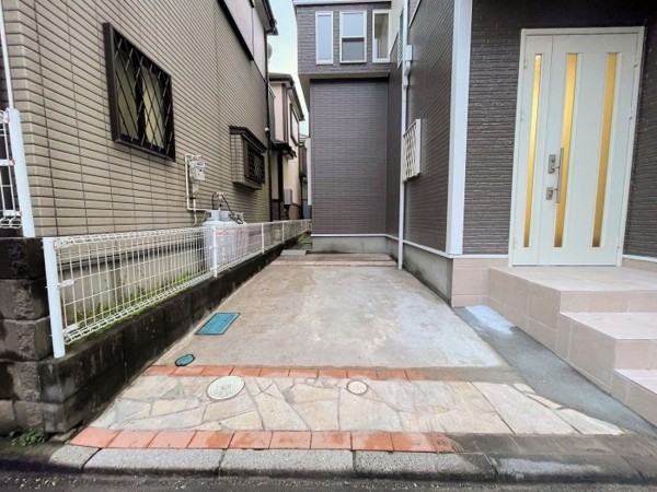 三郷市早稲田、中古一戸建ての画像です