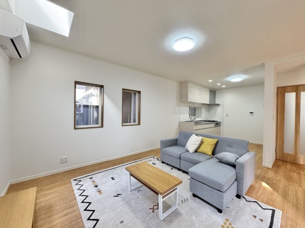 三郷市早稲田、中古一戸建ての画像です