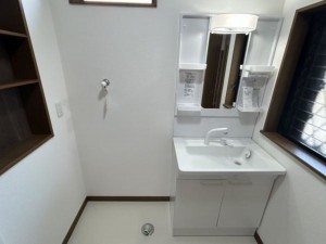 三郷市早稲田、中古一戸建ての画像です