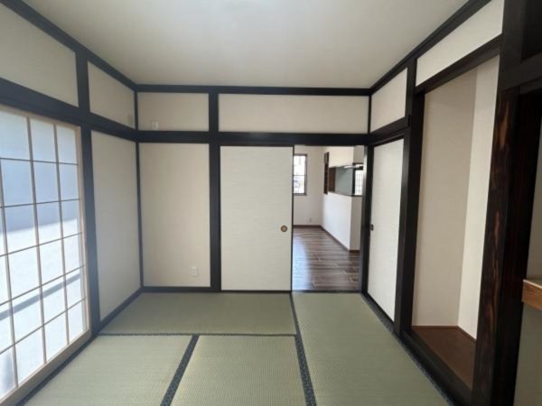 三郷市早稲田、中古一戸建ての画像です