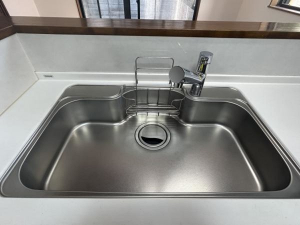 三郷市早稲田、中古一戸建ての画像です