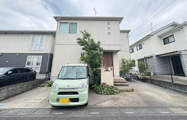 吉川市美南、中古一戸建ての画像です