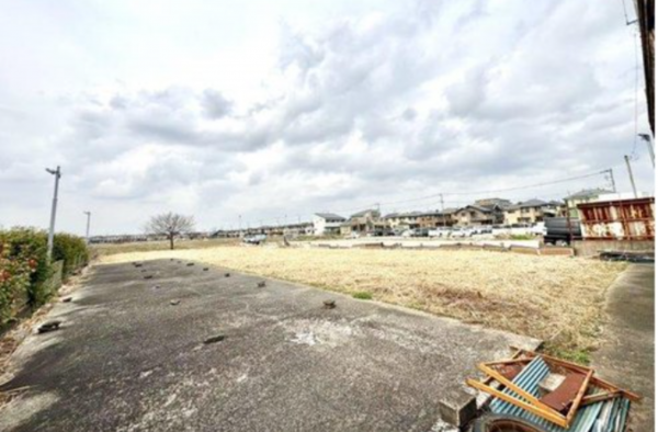 吉川市大字関、土地の画像です