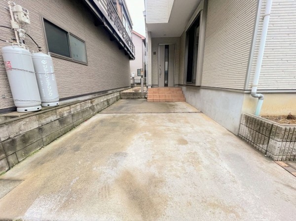 三郷市戸ケ崎、中古一戸建ての画像です